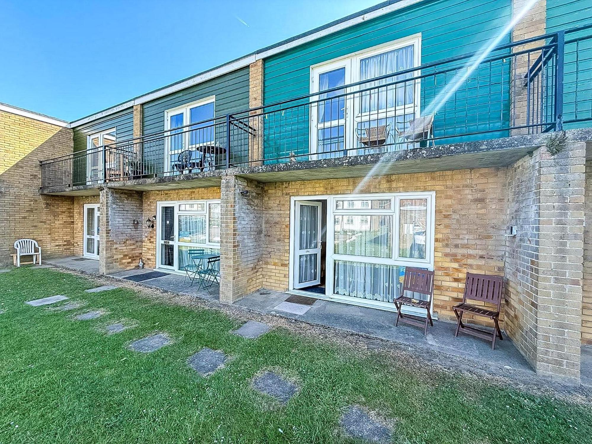 Great 3 Bedroom Chalet To Hire With In Hemsby, Great Seaside Break! Ref 18194B מראה חיצוני תמונה